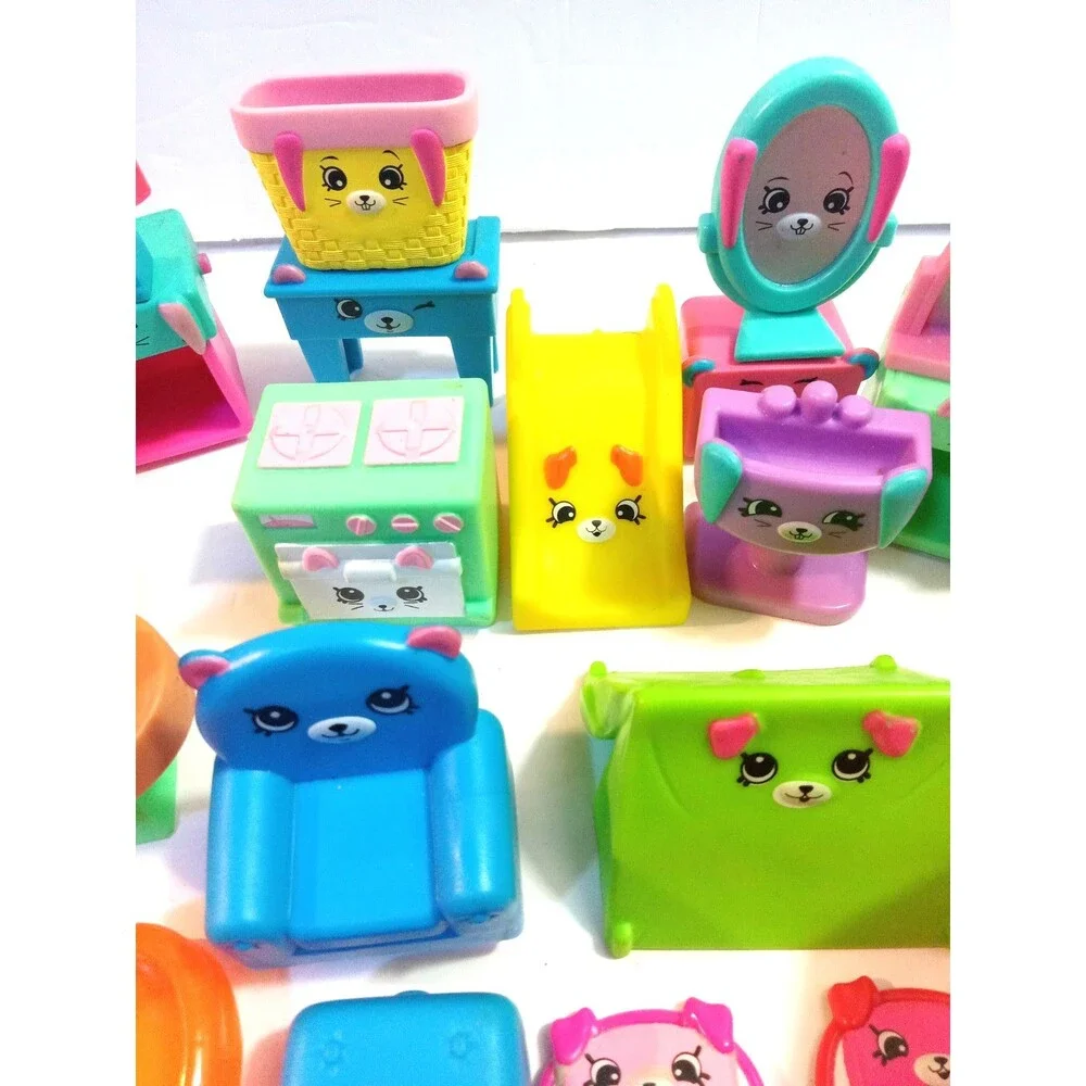 McDonald's Shopkins Happy Places Lot of  31 Furniture
